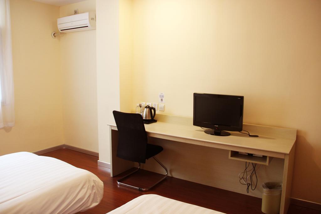 Hanting Express Qingdao Yanan Third Road 외부 사진