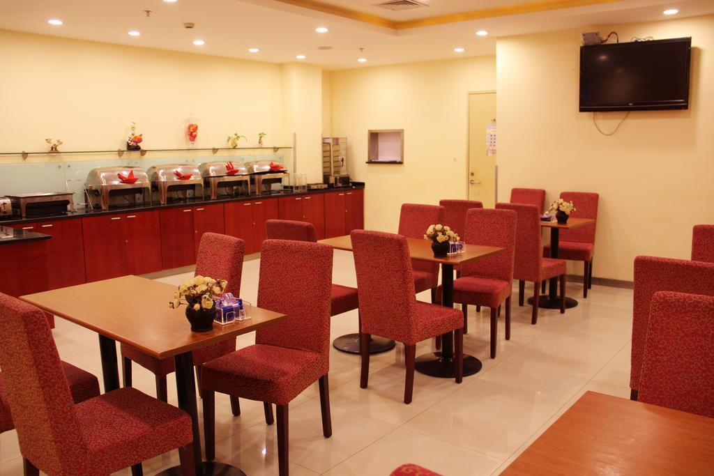 Hanting Express Qingdao Yanan Third Road 외부 사진
